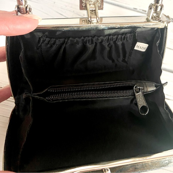 Gorgeous Vintage Hard Shell Evening Bag - Picture 7 of 11